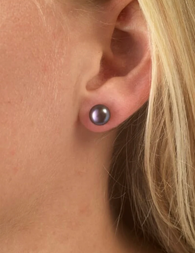 Signature 9-10mm Freshwater Pearl Studs